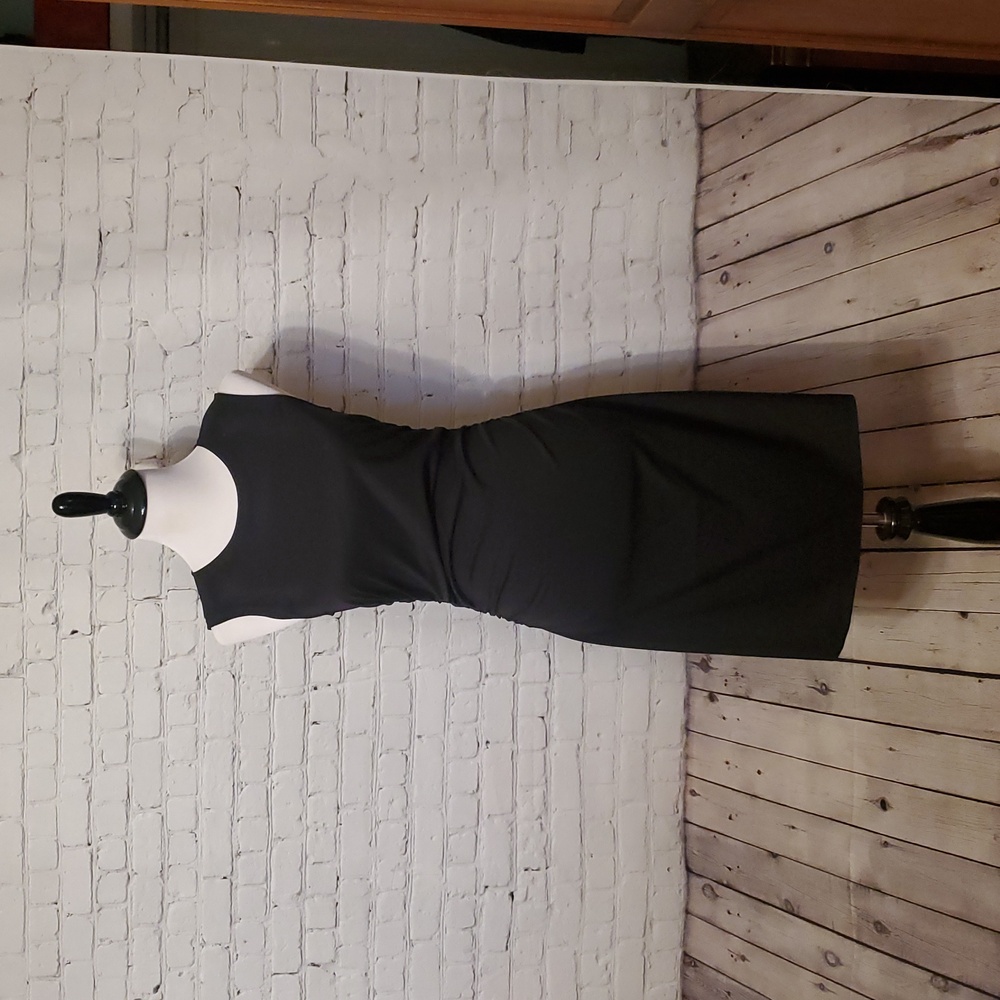 Theory sleeveless black dress size 6